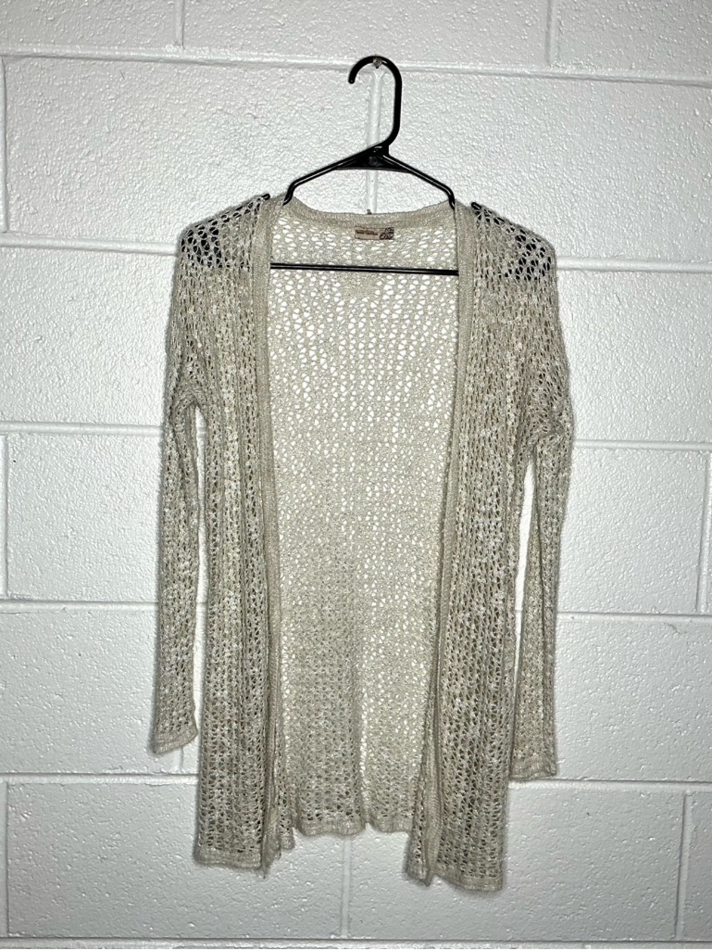 < Y2K Body Central Beige Open Knit Sweater Cardigan >